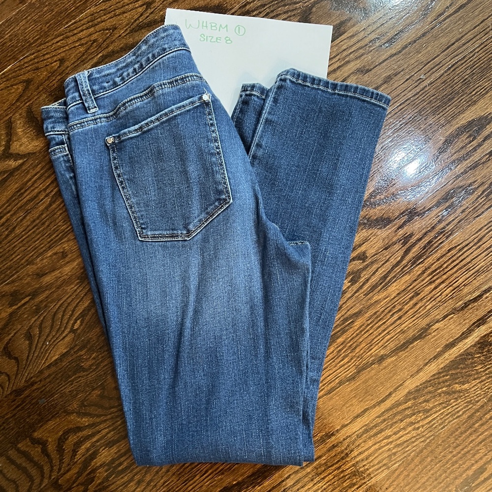 White House Black Market distressed jeans Size 8